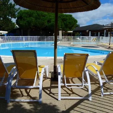 Vacancesocamping Nauzan Plage Vaux-sur-Mer