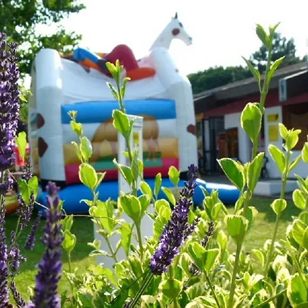 Vacancesocamping Nauzan Plage Vaux-sur-Mer
