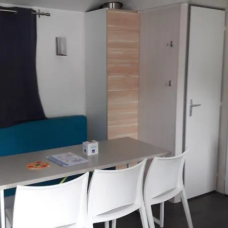Vacancesocamping Nauzan Plage 4* Vaux-sur-Mer